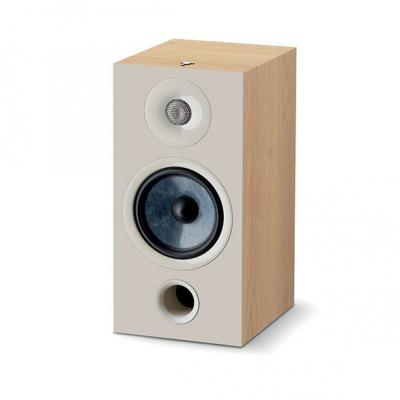 Focal Chora 806 2-Way Bass Reflex Bookshelf Speaker - Light Wood (Pair)