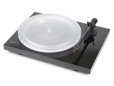 Project Audio Audiophile-Three  Speed Turntable - DEBUT CARBON ESPRIT SB (DC) (2M Red) - PIANO - PJ50437586
