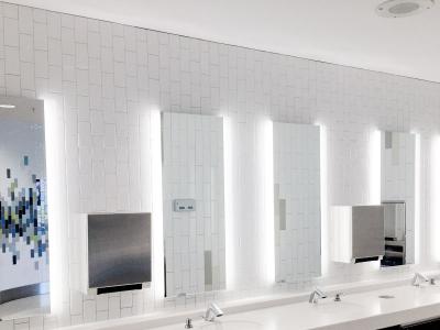 LumiDesign KELLY Back-lit Mirror (24x36)