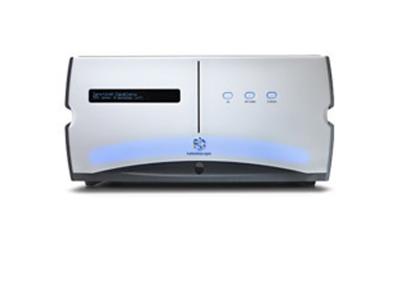 KALEIDESCAPE M700 Disc Vault HOUSING AND AUTOMATIC IMPORT OF BLU-RAY DISCS, DVDS AND CDS; INTEGRATED M-CLASS PLAYER