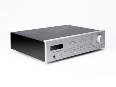 Bryston BR-20 Preamplifier With Ultra-Pure Analog Inputs - 19" Faceplate (Silver)