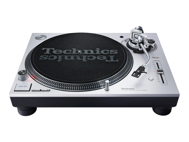 Technics SL-1200MK7 DJ Direct Drive Turntable