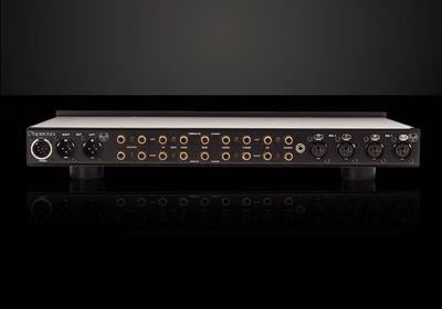 BRYSTON BP26 Preamplifier with Built-in DAC